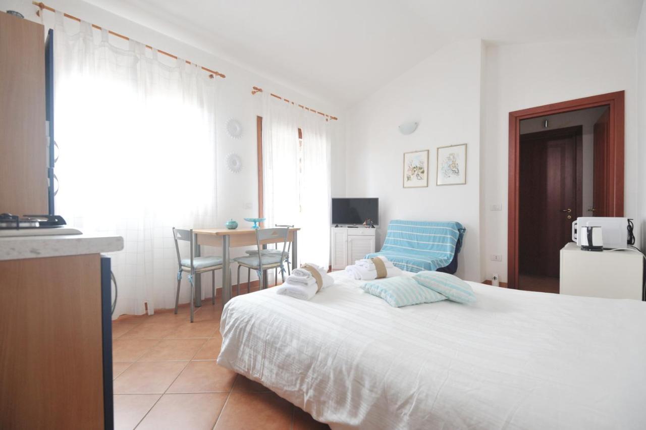 Marina Di Olbia Holiday Home Exterior foto
